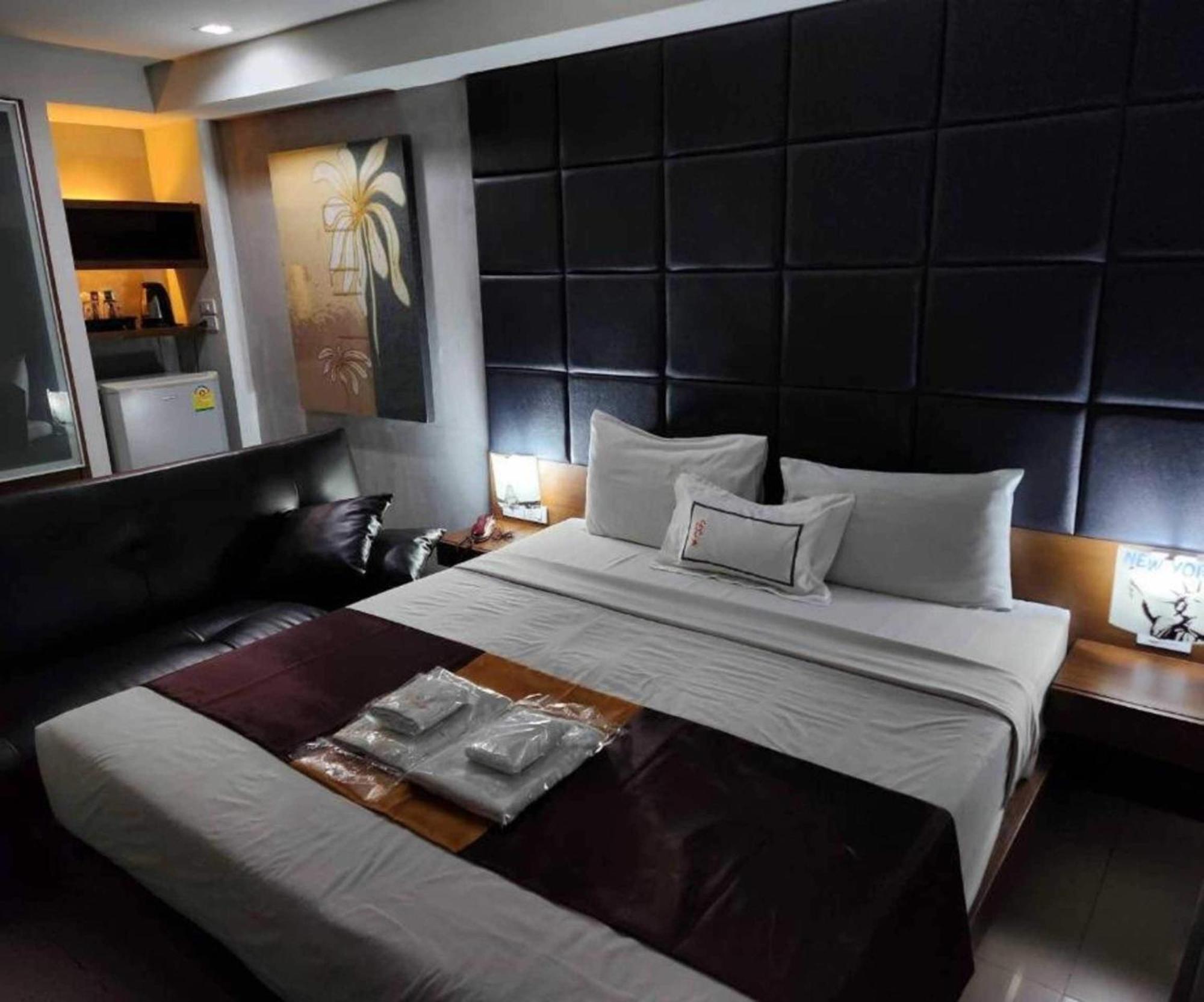 Collection O The Bangkok Cha Cha Suite Dış mekan fotoğraf