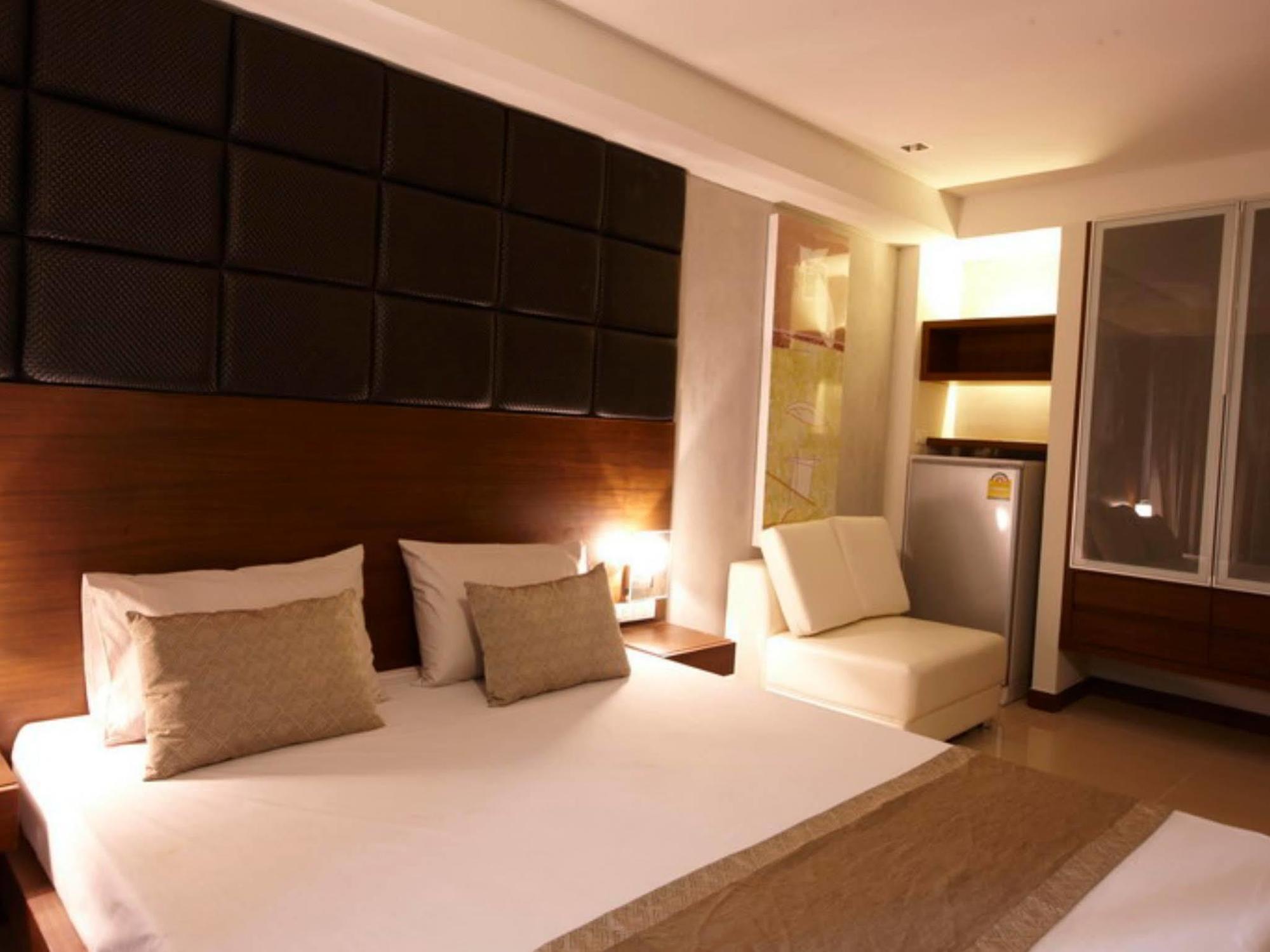 Collection O The Bangkok Cha Cha Suite Dış mekan fotoğraf